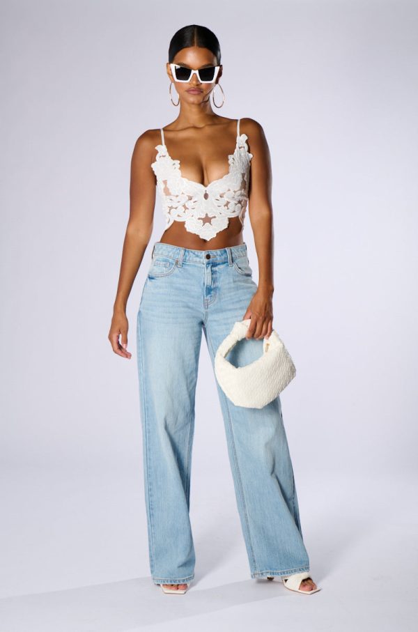 IN THE GARDEN VELVET BRALETTE TOP IN WHITE Fashion