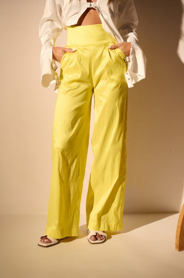 BIG BOOTY HIGH WAIST WIDE LEG TROUSER IN YELLOW Sale