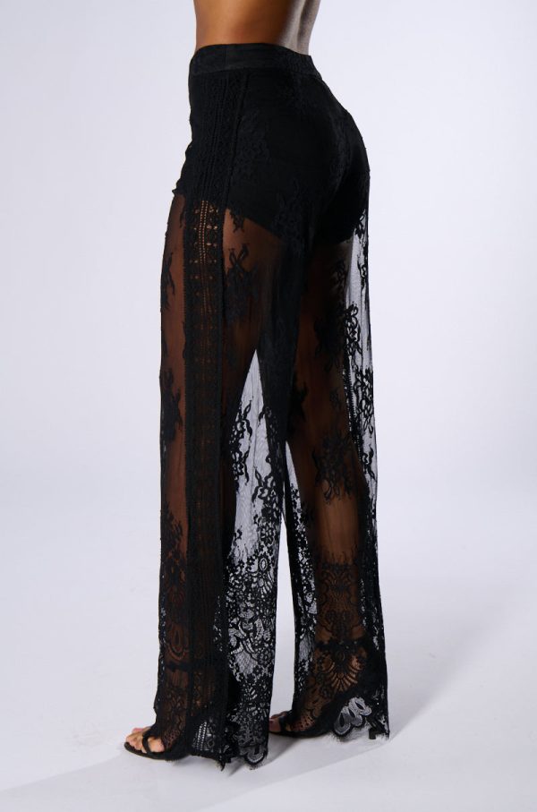 MISS ME YET LACE TROUSER Fashion