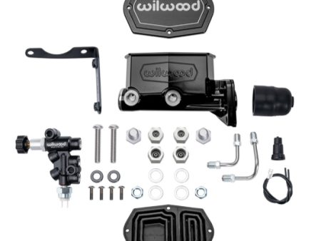 Wilwood Compact Tandem Master Cylinder w  Combination Valve 1-1 8in Bore - Black Fashion